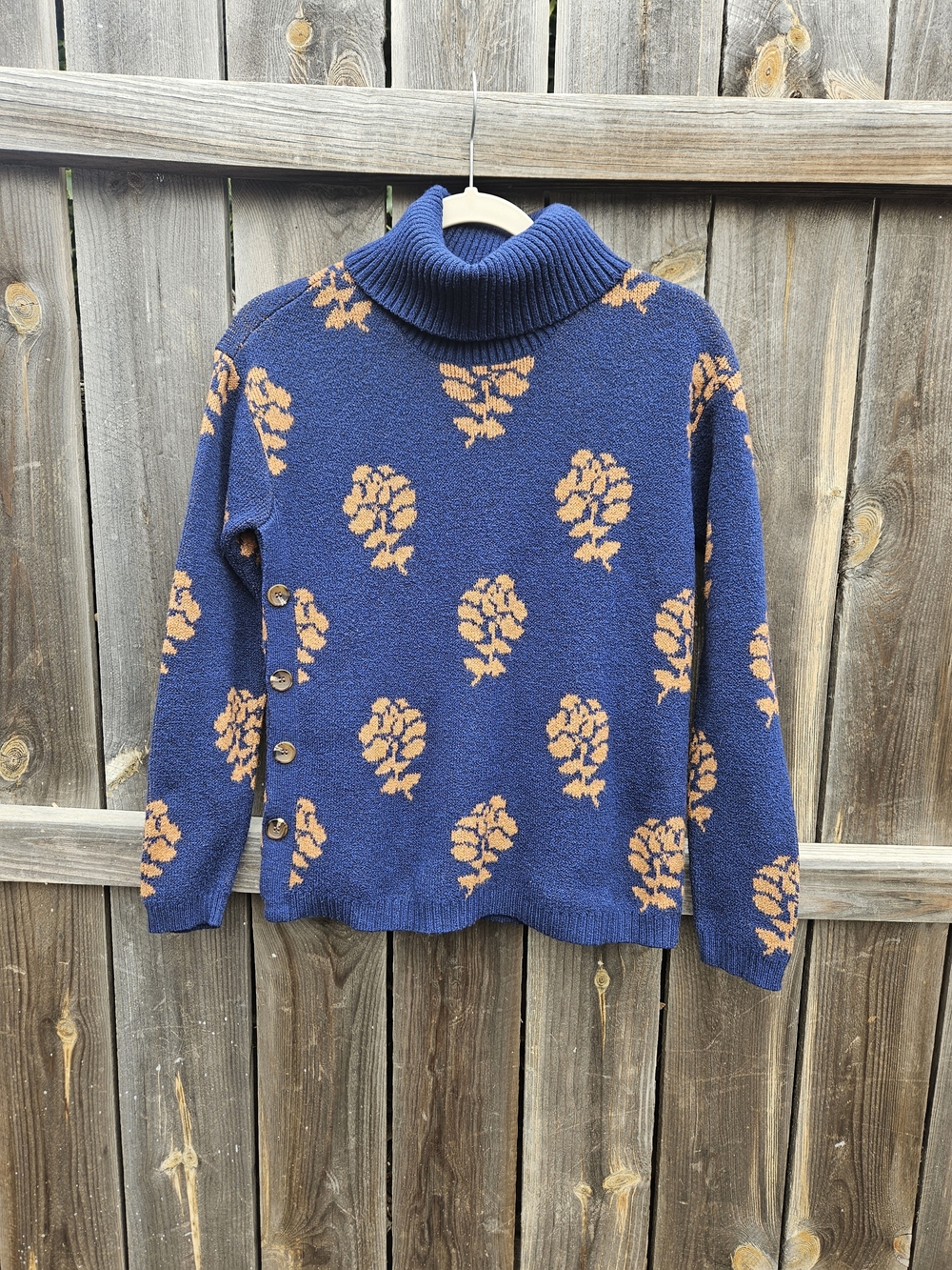 St. John's Bay Pullover Sweater Women's Small Turtleneck Navy Floral Cozy Lagen